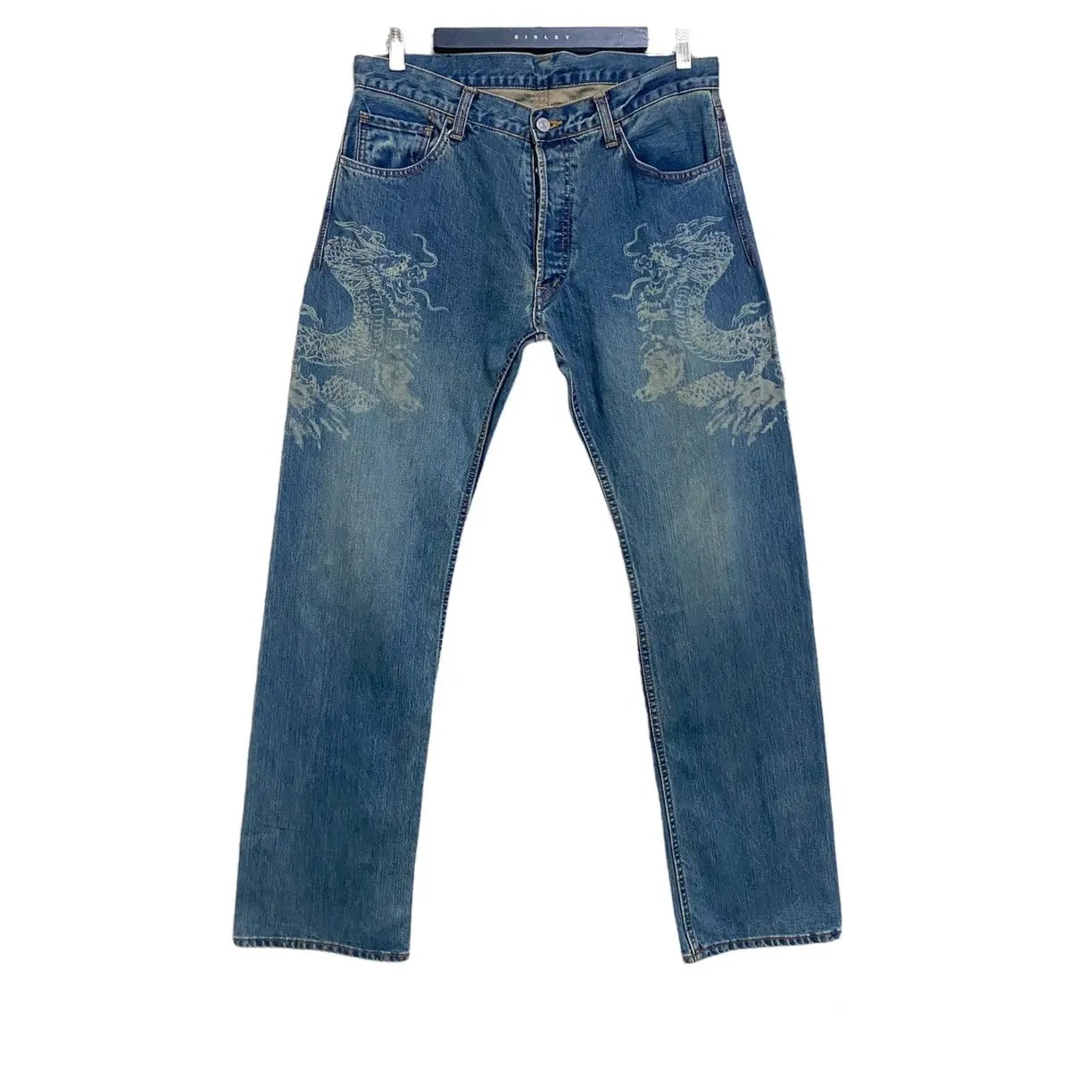 The Eternal Allure of Jeans: Denim's Unrivaled Global Impact